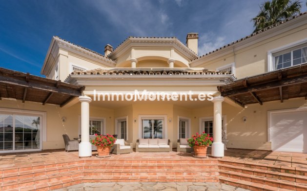 Wiederverkauf - Villa - Marbella - Elviria