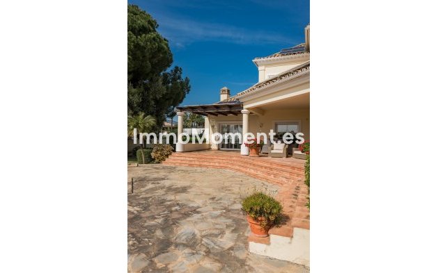 Wiederverkauf - Villa - Marbella - Elviria