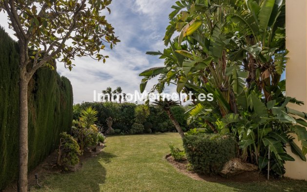 Wiederverkauf - Villa - Marbella - Elviria