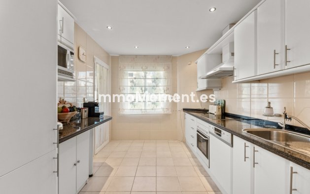 Revente - Appartement - Marbella - Elviria