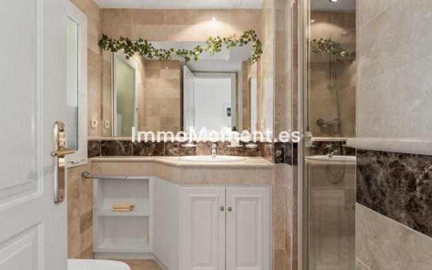 Revente - Appartement - Marbella - Elviria
