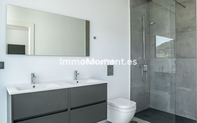 Wiederverkauf - Villa - Estepona  - Estepona Centro