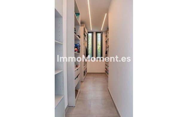 Wiederverkauf - Villa - Estepona  - Estepona Centro