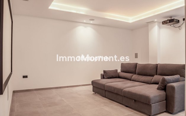 Wiederverkauf - Villa - Estepona  - Estepona Centro