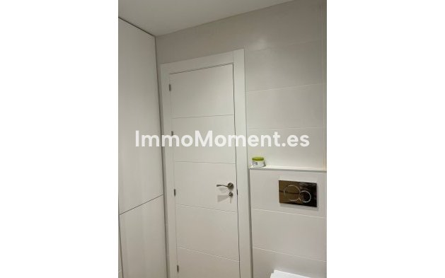 Resale - Apartment - Torremolinos