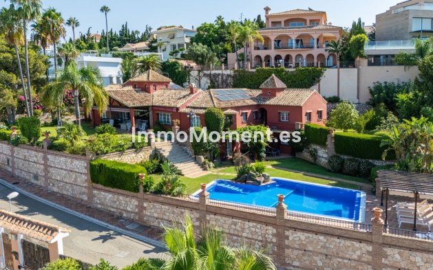 Revente - Villa - Benalmadena - Benalmadena Centro