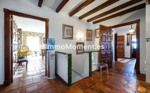 Revente - Villa - Benalmadena - Benalmadena Centro