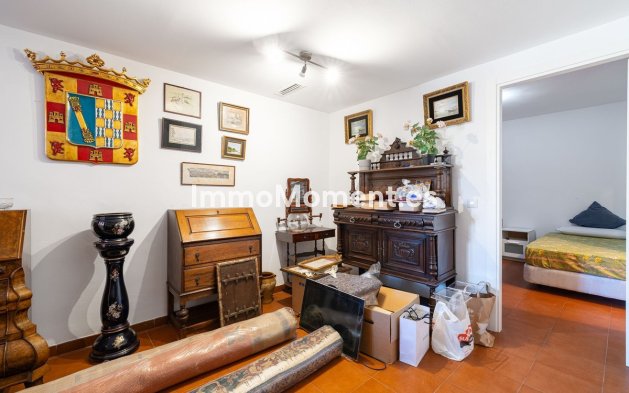 Revente - Villa - Benalmadena - Benalmadena Centro