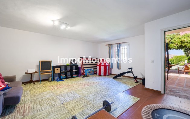 Revente - Villa - Benalmadena - Benalmadena Centro