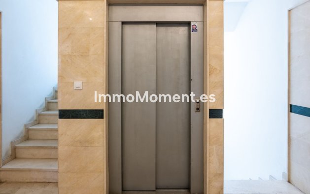 Reventa - Apartamento - Estepona  - Estepona Centro