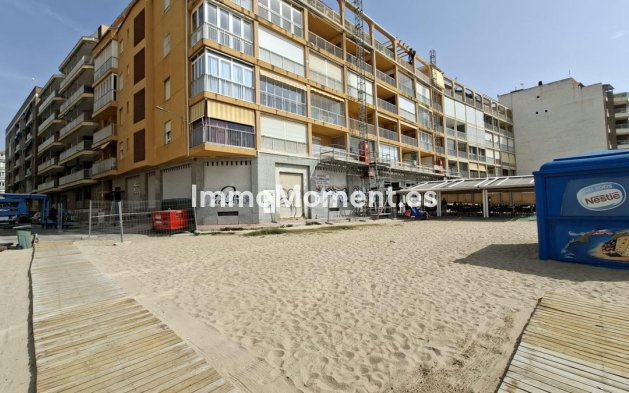 Wiederverkauf - Wohnung - Torrevieja - Torrevieja Centro
