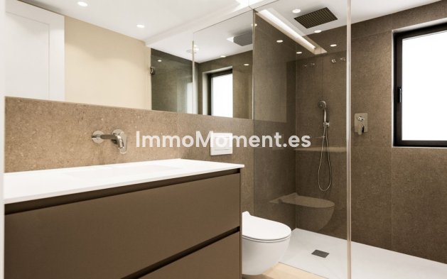 Resale - Villa - Marbella - Guadalmina Alta