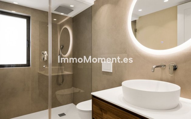 Resale - Villa - Marbella - Guadalmina Alta