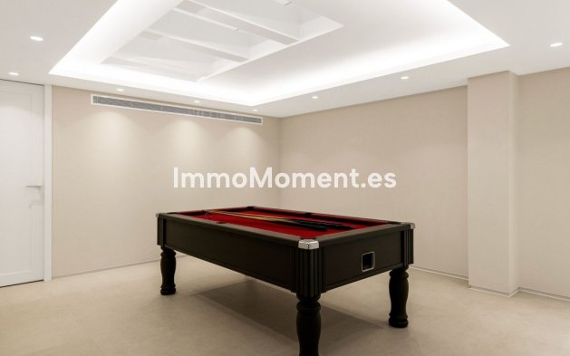 Resale - Villa - Marbella - Guadalmina Alta