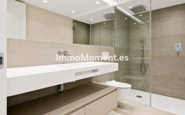 Resale - Villa - Marbella - Guadalmina Alta