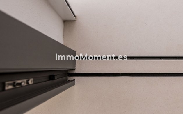 Resale - Villa - Marbella - Guadalmina Alta