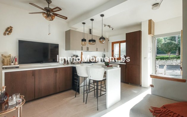 Revente - Villa - Pedreguer - Pedreguer Centro