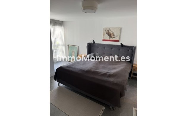 Wiederverkauf - Wohnung - Marbella - Nueva Andalucía