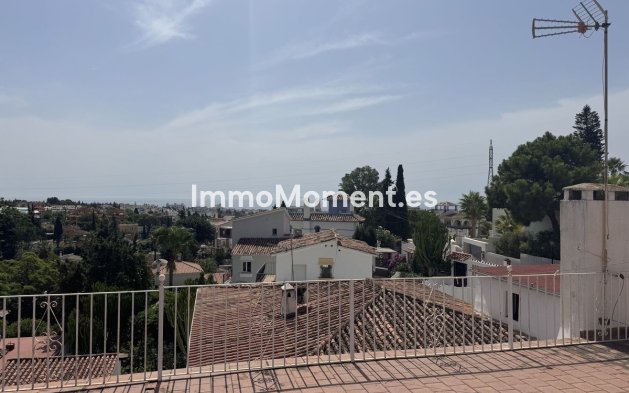 Resale - Villa - Marbella - Nueva Andalucía