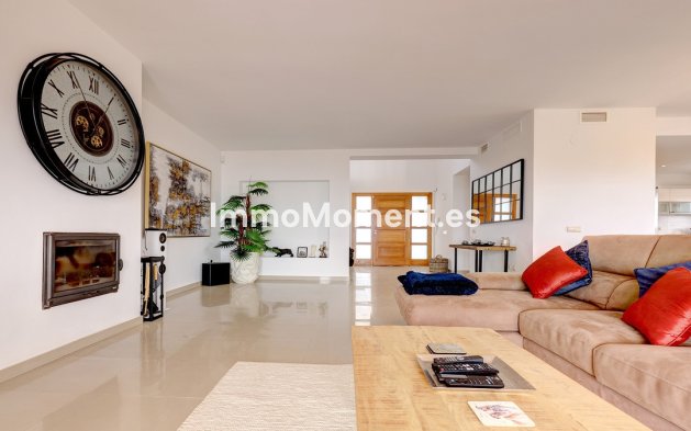 Wiederverkauf - Villa - Manilva - Manilva Centro