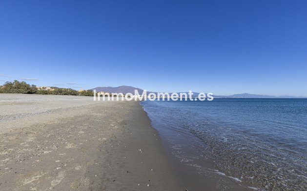 Wiederverkauf - Wohnung - Manilva - Manilva Centro