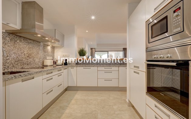 Reventa - Apartamento - Casares - Casares Centro