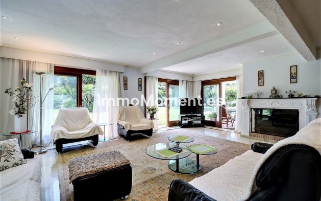 Resale - Villa - Estepona - New Golden Mile