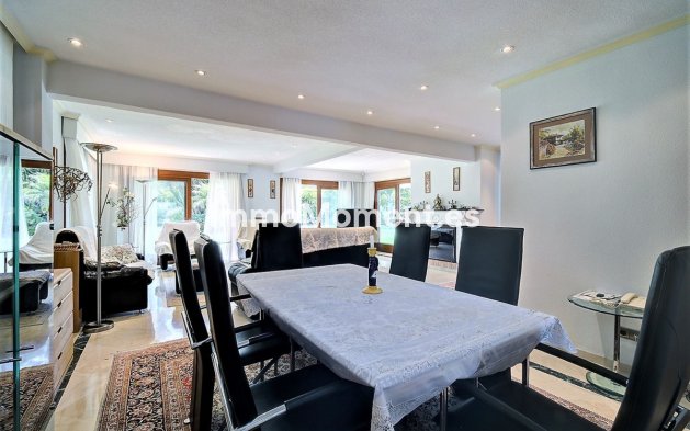 Resale - Villa - Estepona - New Golden Mile