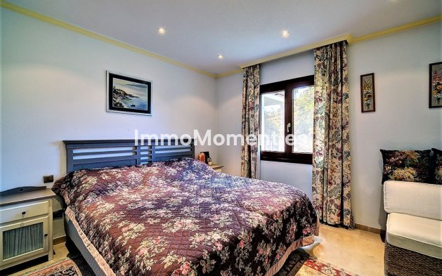 Resale - Villa - Estepona - New Golden Mile