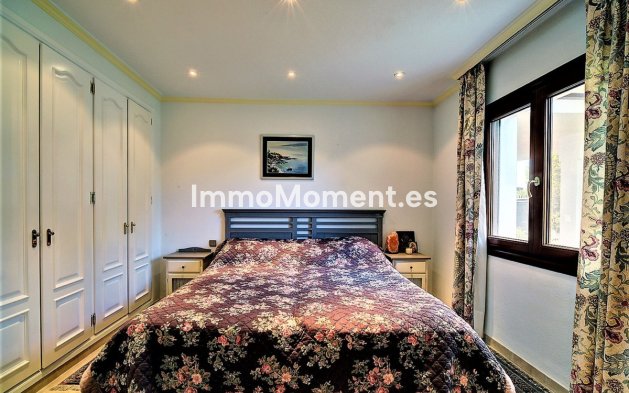 Resale - Villa - Estepona - New Golden Mile