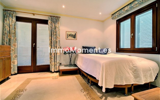 Resale - Villa - Estepona - New Golden Mile