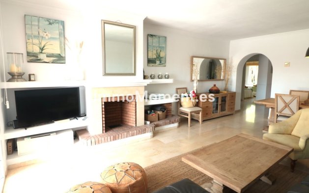 Revente - Appartement - Estepona  - New Golden Mile