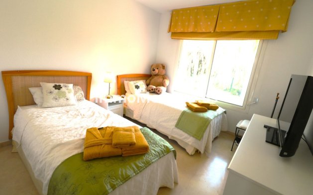 Revente - Appartement - Estepona  - New Golden Mile