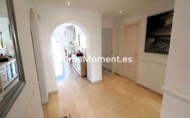 Revente - Appartement - Estepona  - New Golden Mile
