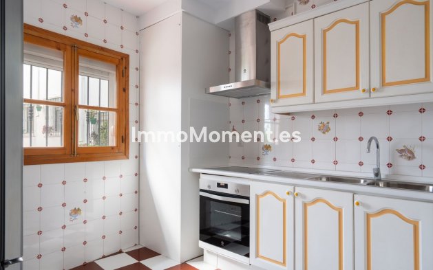 Revente - Maison mitoyenne - Estepona  - Estepona Centro