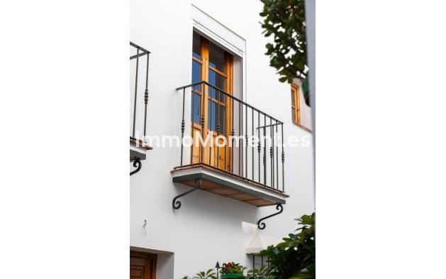Revente - Maison mitoyenne - Estepona  - Estepona Centro