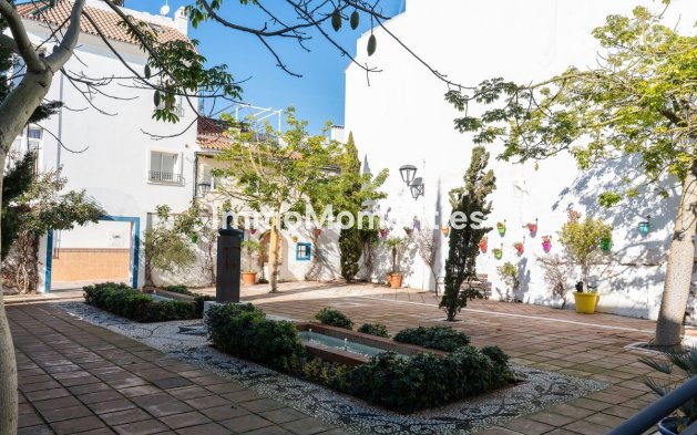 Revente - Maison mitoyenne - Estepona  - Estepona Centro