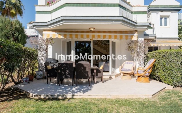 Wiederverkauf - Reihenhaus - Estepona  - New Golden Mile