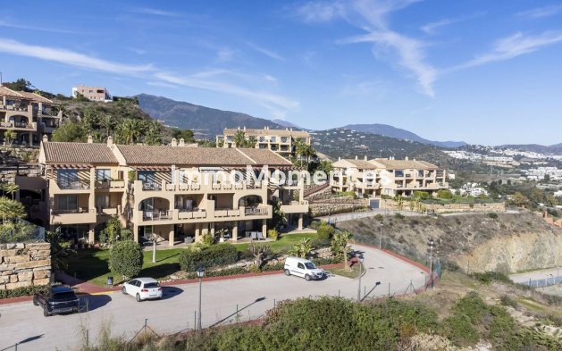 Bestaande woning - Appartement - Benahavís - Benahavís Centro