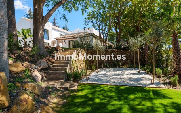Wiederverkauf - Villa - Marbella - Nueva Andalucía