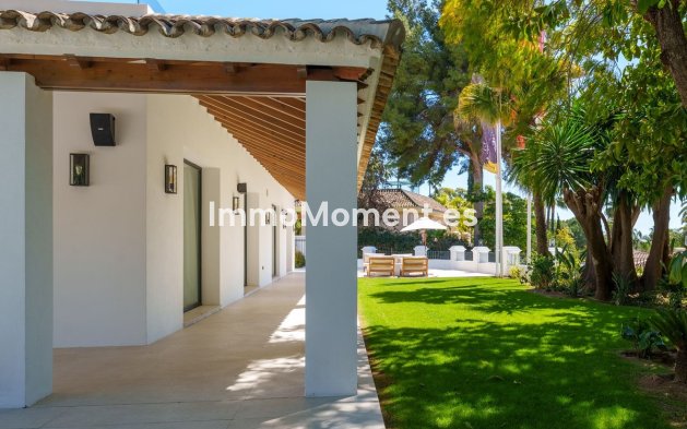 Wiederverkauf - Villa - Marbella - Nueva Andalucía