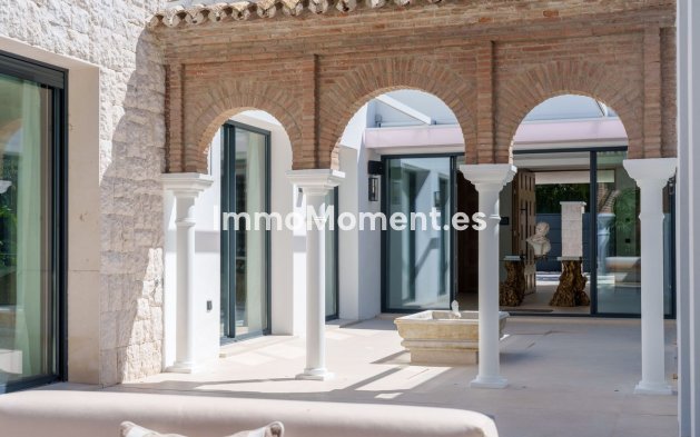 Wiederverkauf - Villa - Marbella - Nueva Andalucía