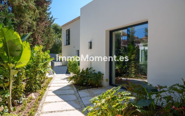Wiederverkauf - Villa - Marbella - Nueva Andalucía