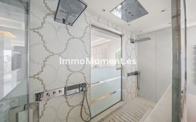 Reventa - Villa - Marbella - Bahía de Marbella