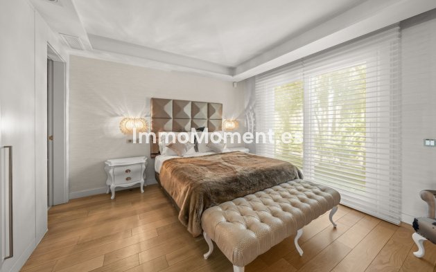 Reventa - Villa - Marbella - Bahía de Marbella
