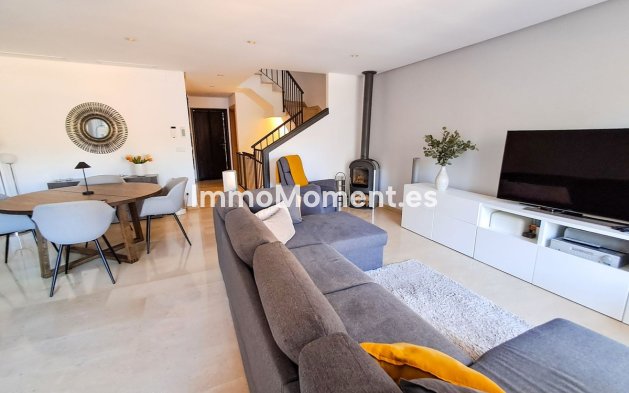 Bestaande woning - Geschakelde woning - Marbella - Nagüeles