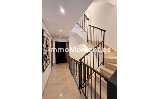 Bestaande woning - Geschakelde woning - Marbella - Nagüeles