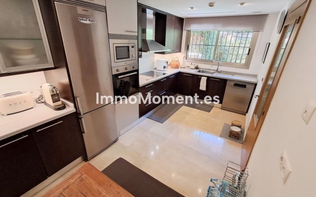 Bestaande woning - Geschakelde woning - Marbella - Nagüeles