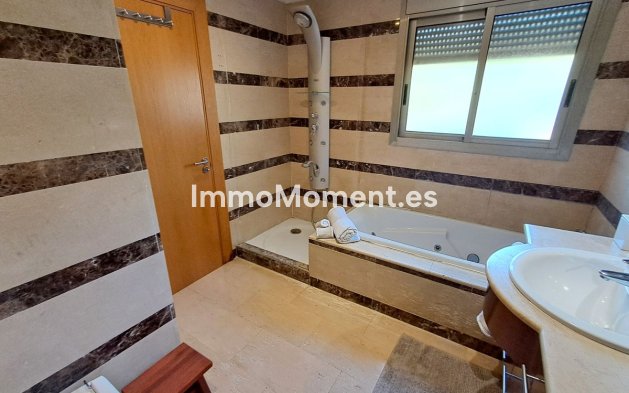 Bestaande woning - Geschakelde woning - Marbella - Nagüeles