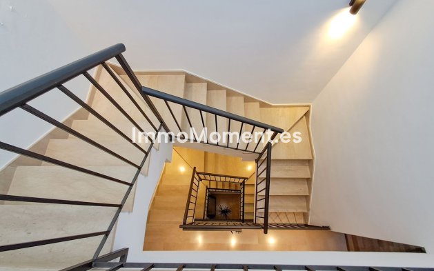 Bestaande woning - Geschakelde woning - Marbella - Nagüeles